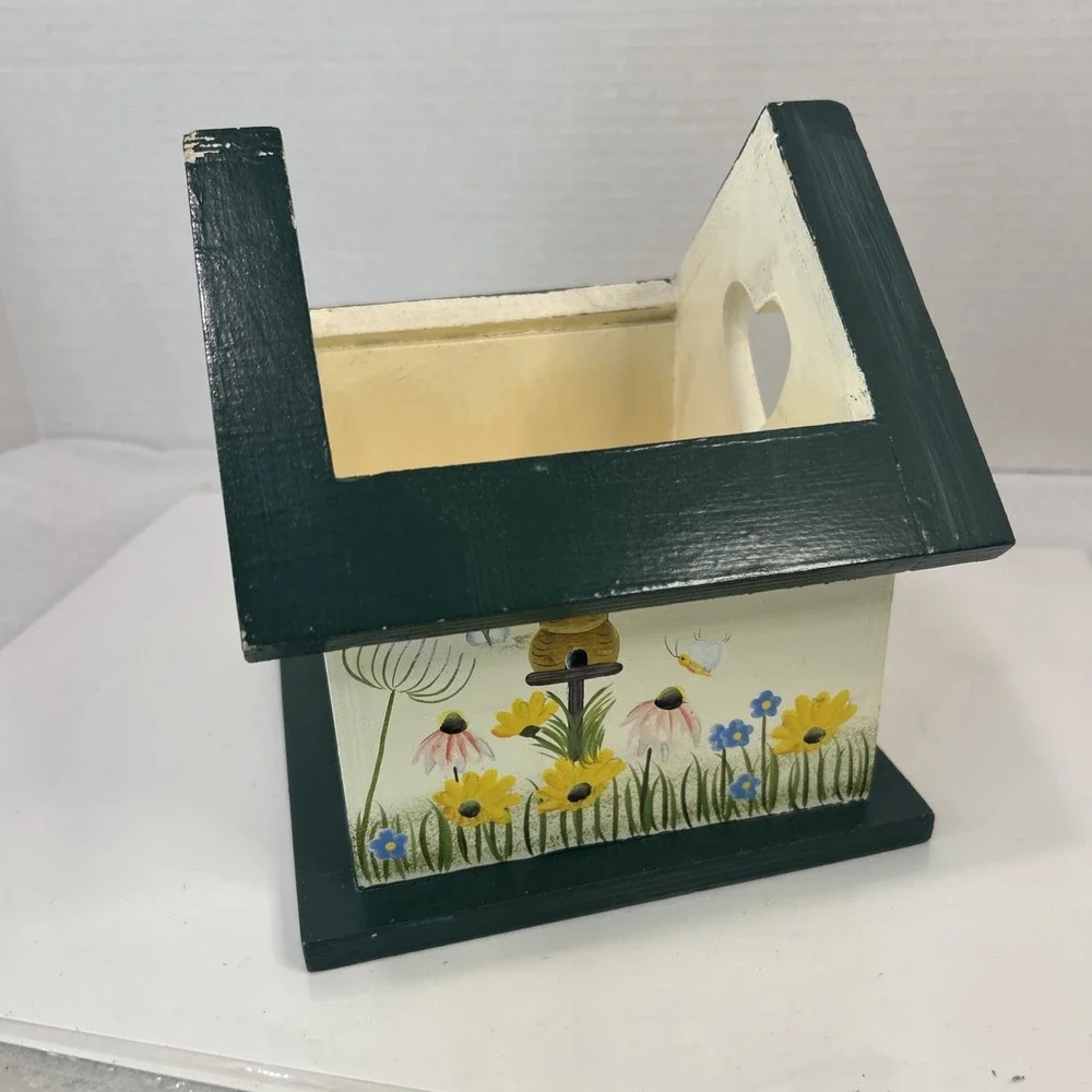 Crazy Mountain Wood Hand Painted‎  Butterfly Flower Garden Tissue Box Decor Read